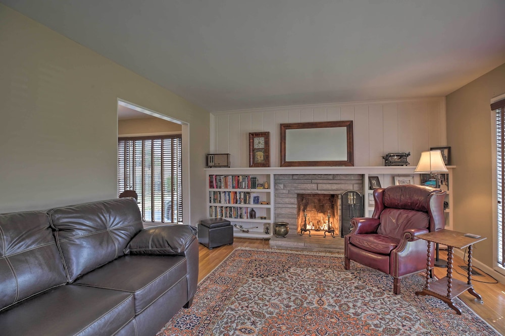 Lexington Vacations - Lexington Family Home 2 Miles to UK Campus! - Property Image 13