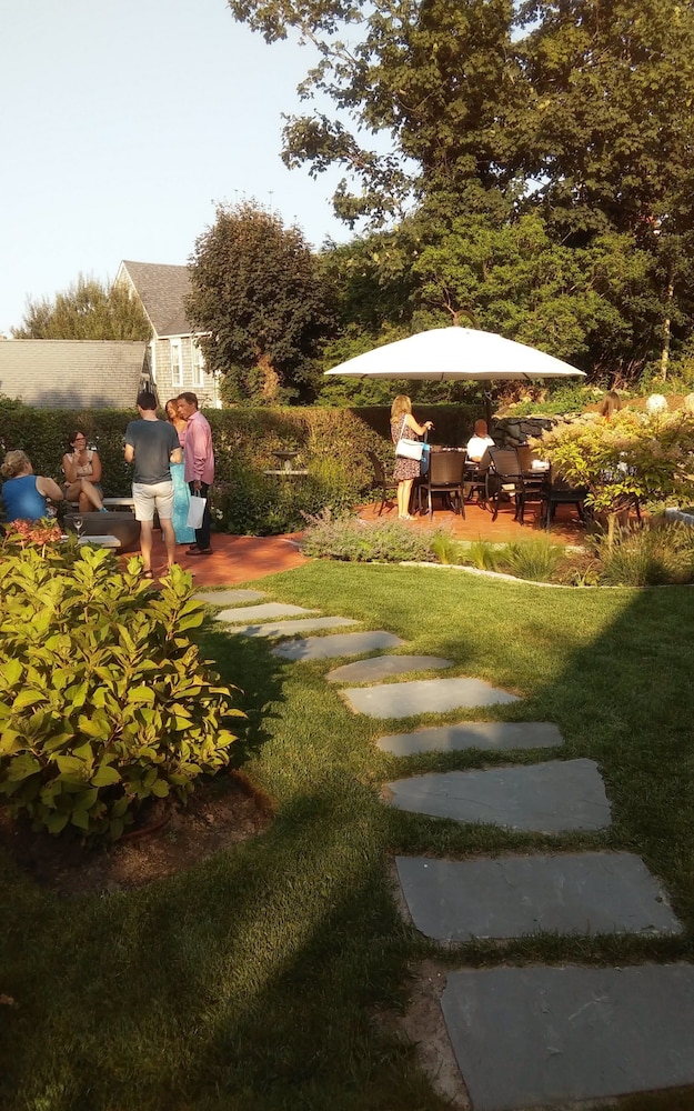 Martin House Inn