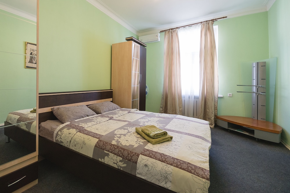Kiev Accommodation Hotel Service