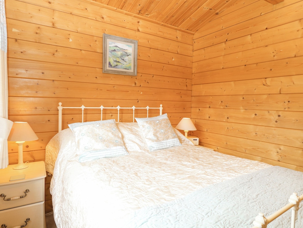 Woodpecker Lodge