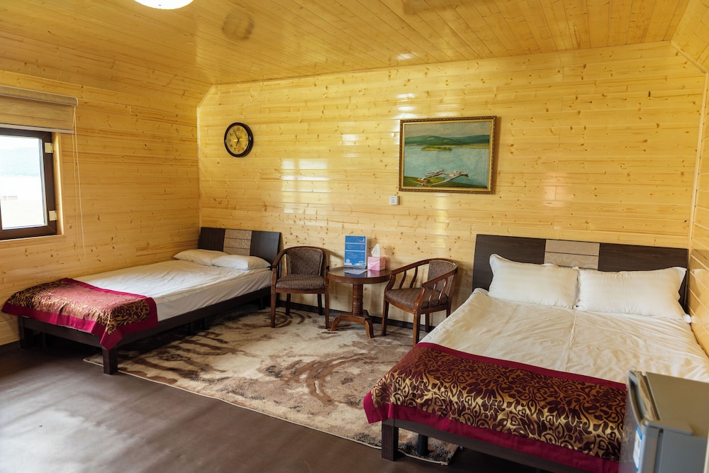 Dalai Eej Resort - Inside Khuvsgul Lake National Park