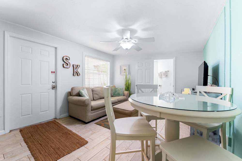 Bianco Sands by Beachside Management - Property Image 22