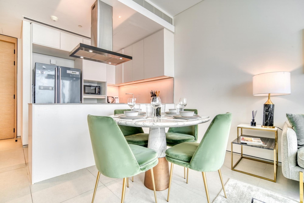 Cityscape and Majestic Retreat at Address JBR