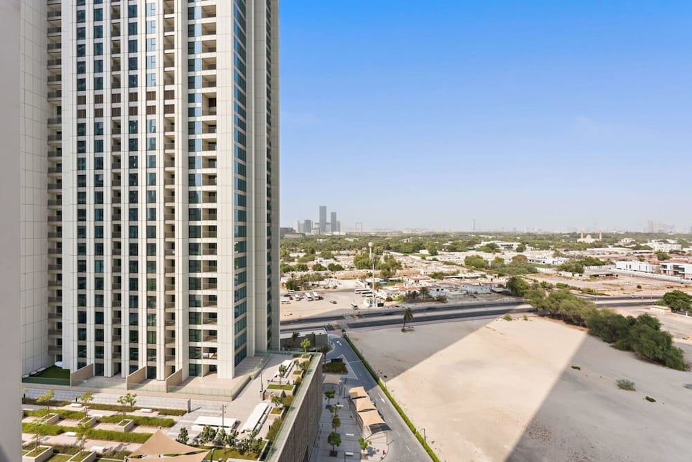 Silkhaus New Tower in the Heart of Downtown