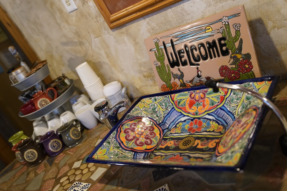 Lawrence Vacations - Circle S Ranch - Property Image 53