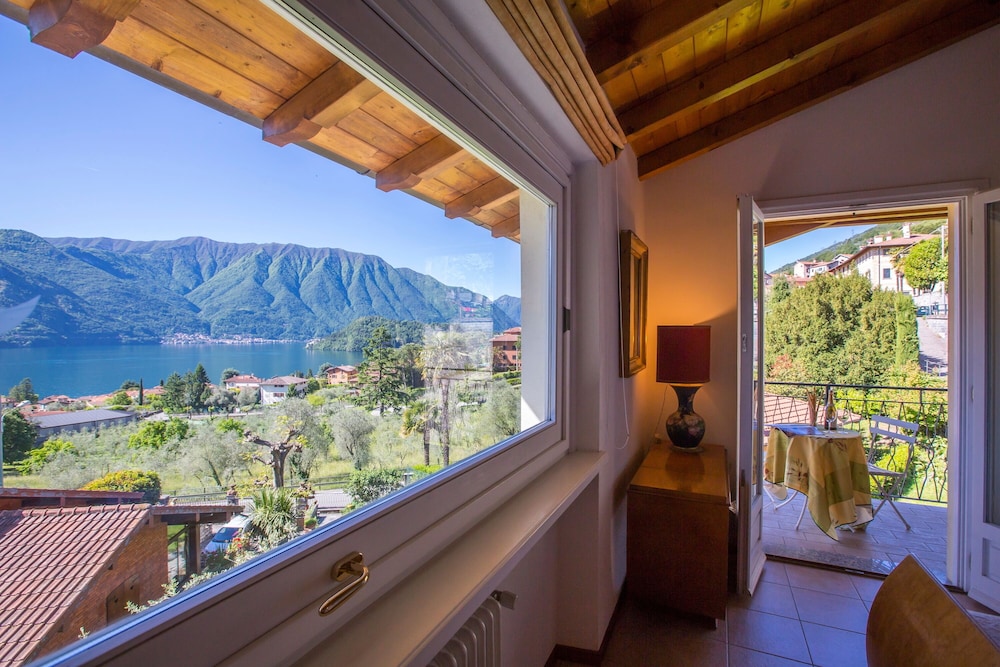 Casa Delle Mele view 3