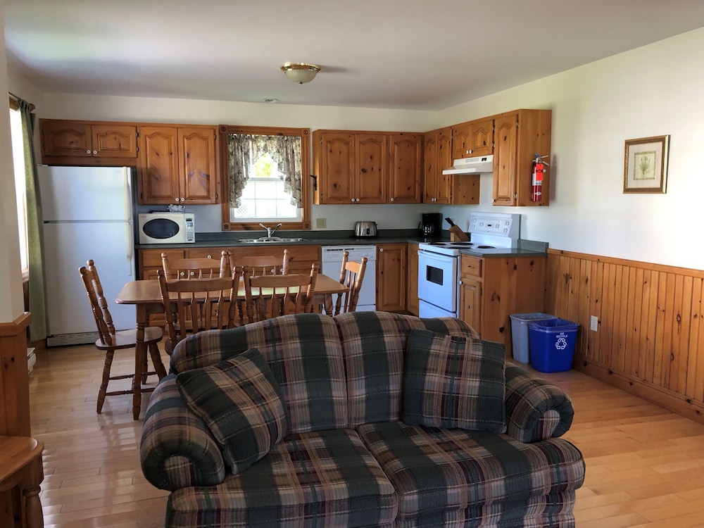 Shining Waters Cottages