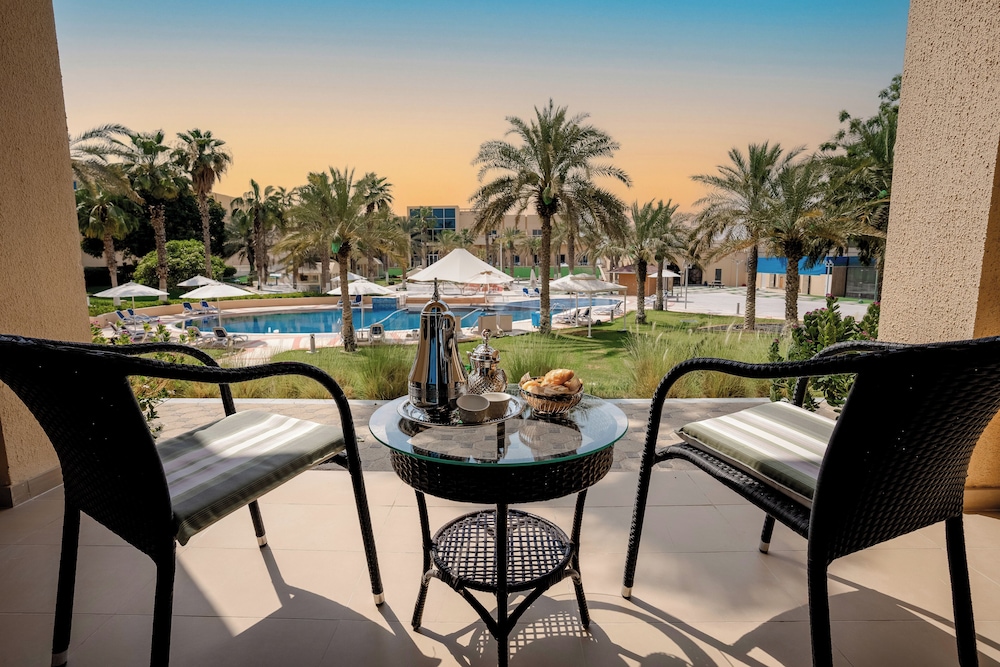 Abu Dhabi Vacations - Metropolitan Al Mafraq Hotel - Property Image 66