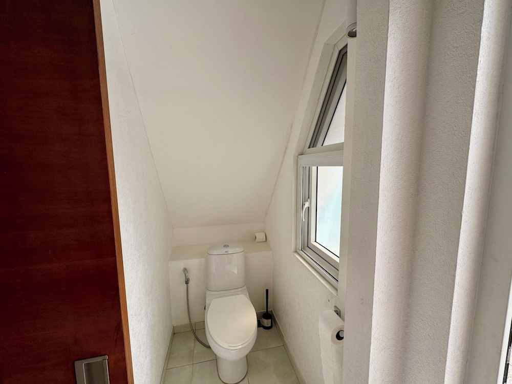 Siam Royal View Beachfront Villa by PSR