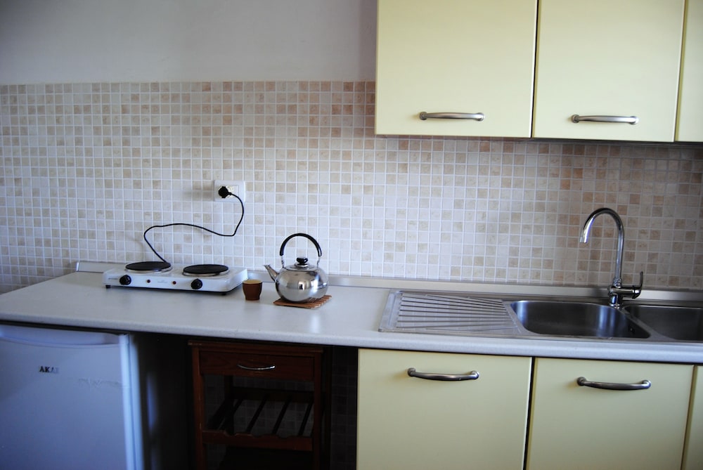 Casale Clemente en Ragusa — kitchen