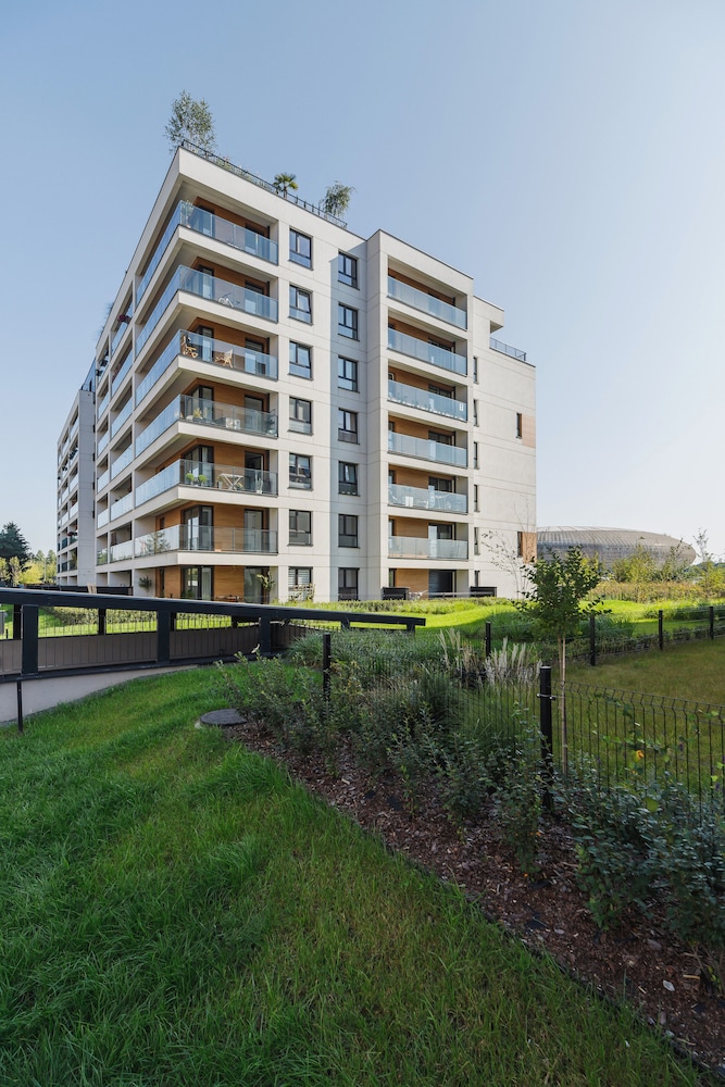 Dąbska Studio With Terrace by Renters view 3