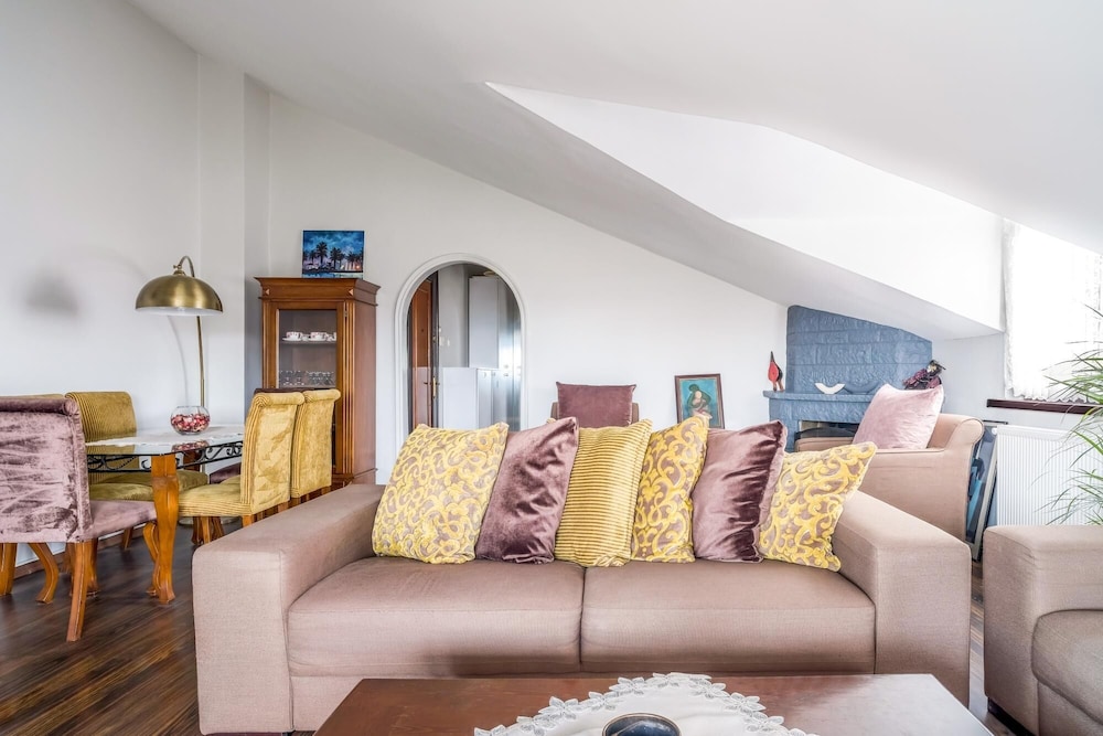 Chic Modern Flat With Terrace in Istanbul Florya