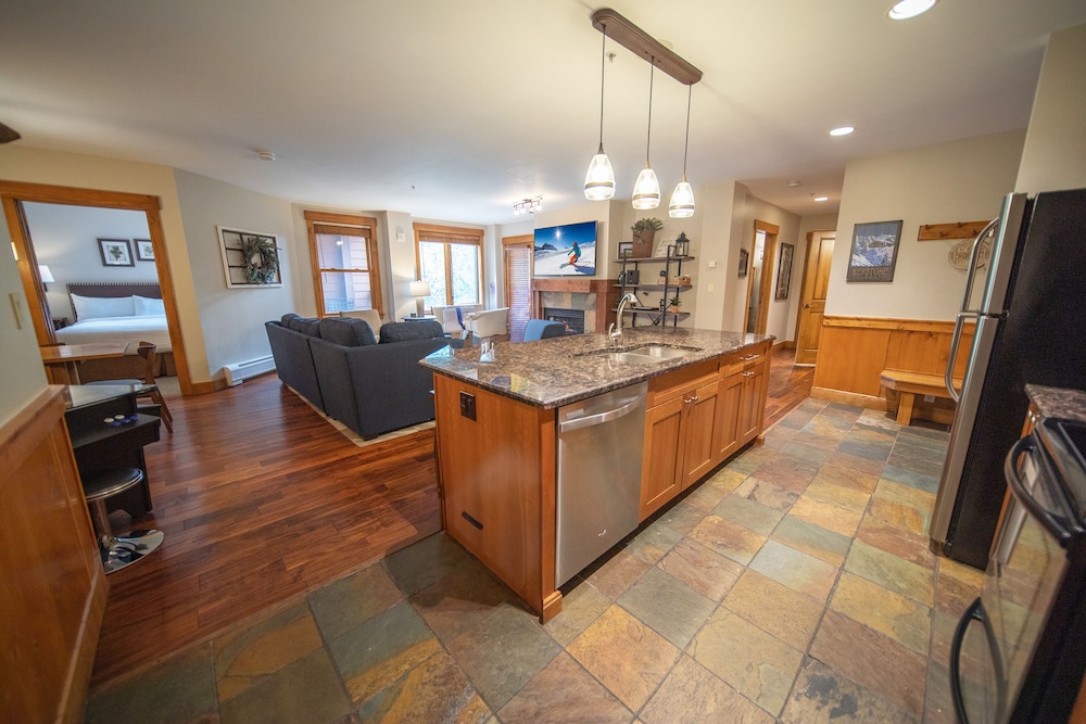 Summit County Vacations - Springs 8893 by SummitCove Vacation Lodging - Property Image 59