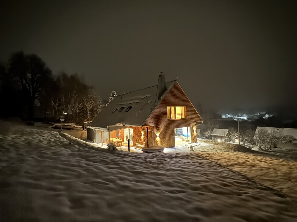 Holiday Home in Roprachtice With Sauna & Jacuzzi