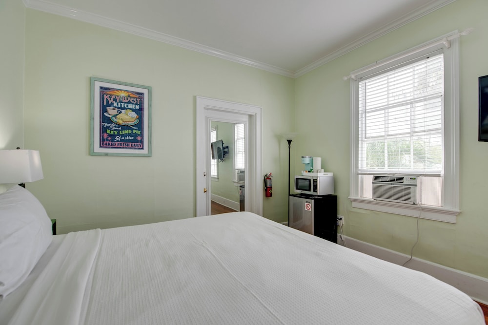 Banana's Foster Guesthouse