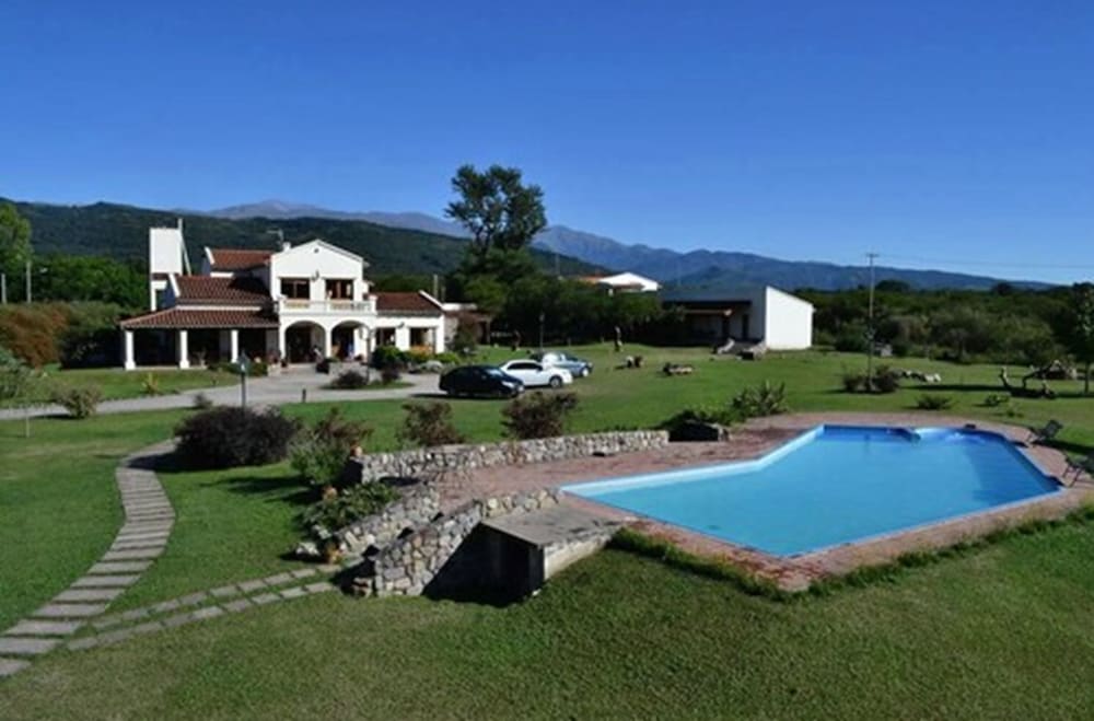 Hosteria La Caldera