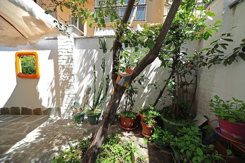 Photo 28