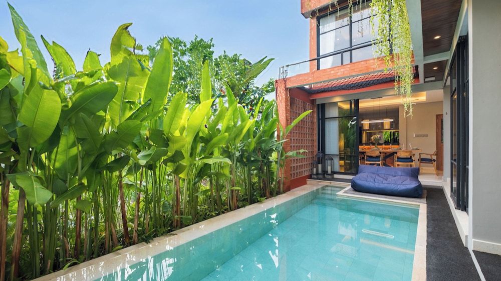 Baliris Villa V by Villa Finder