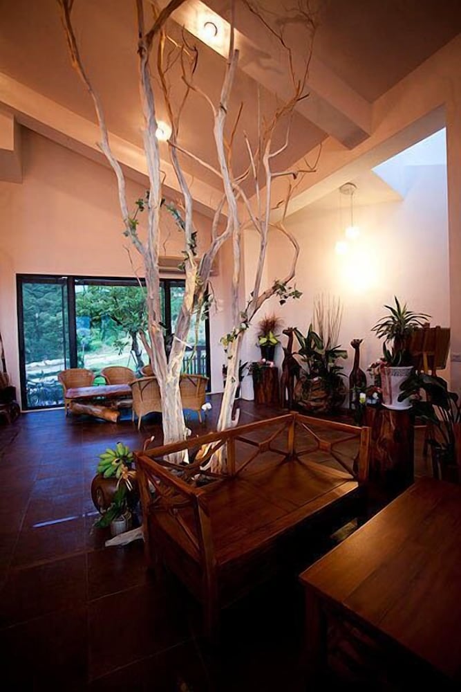 Yi-He Golden Homestay