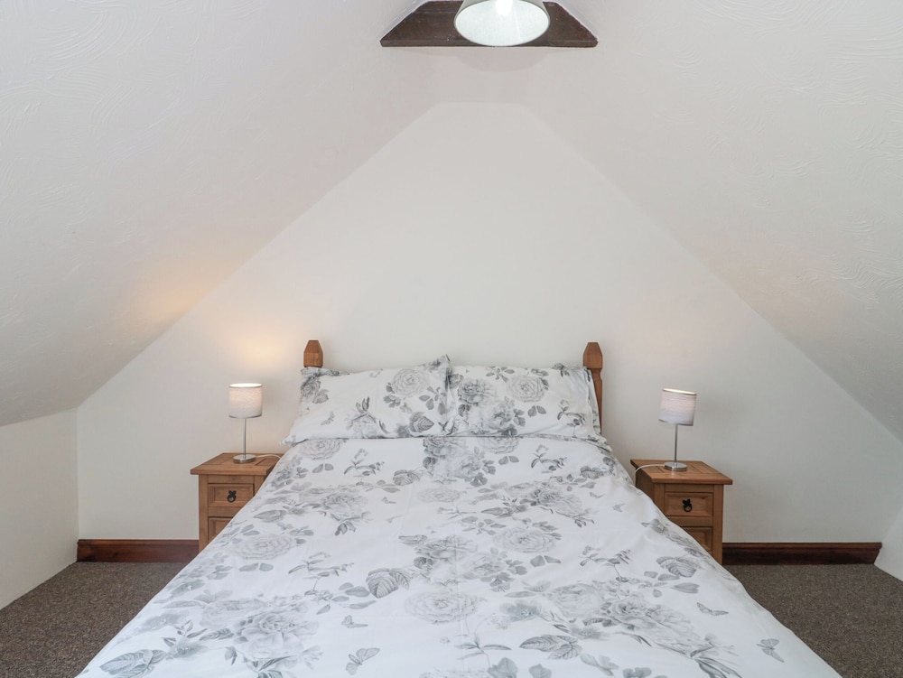 Mistletoe Cottage