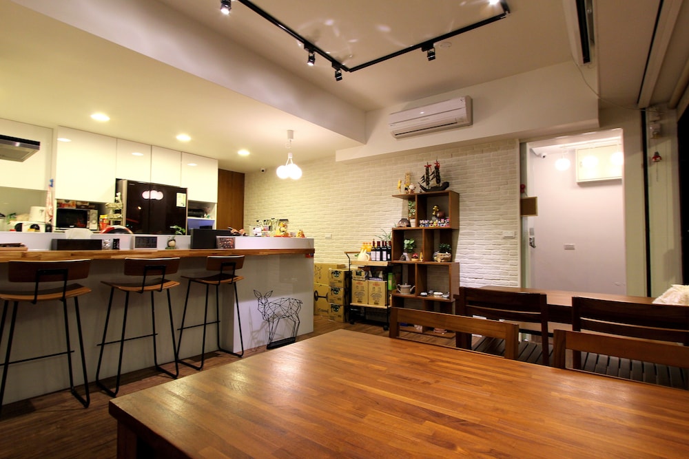 Lan Ying Home