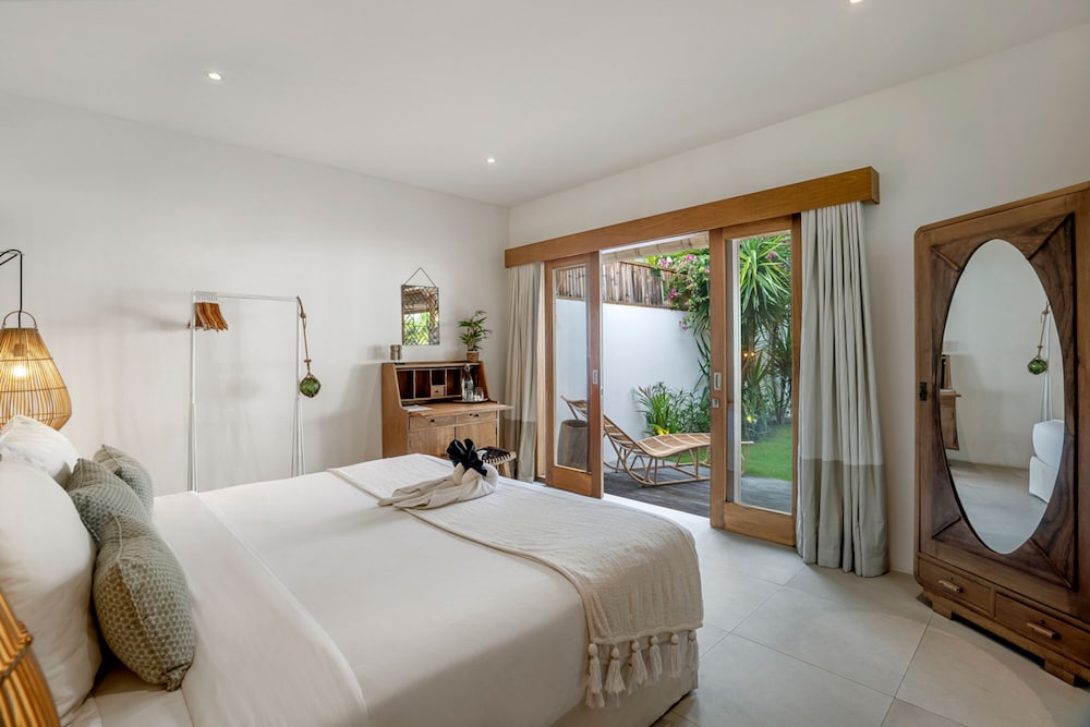 House of Bagera by Alfred in Bali - Tropical Family Dream Villa in Seminyak Oberoi Beach Bali