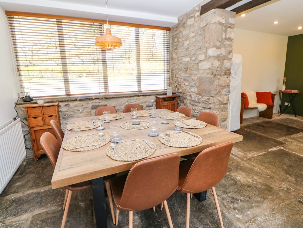 Burnt Mill Cottage