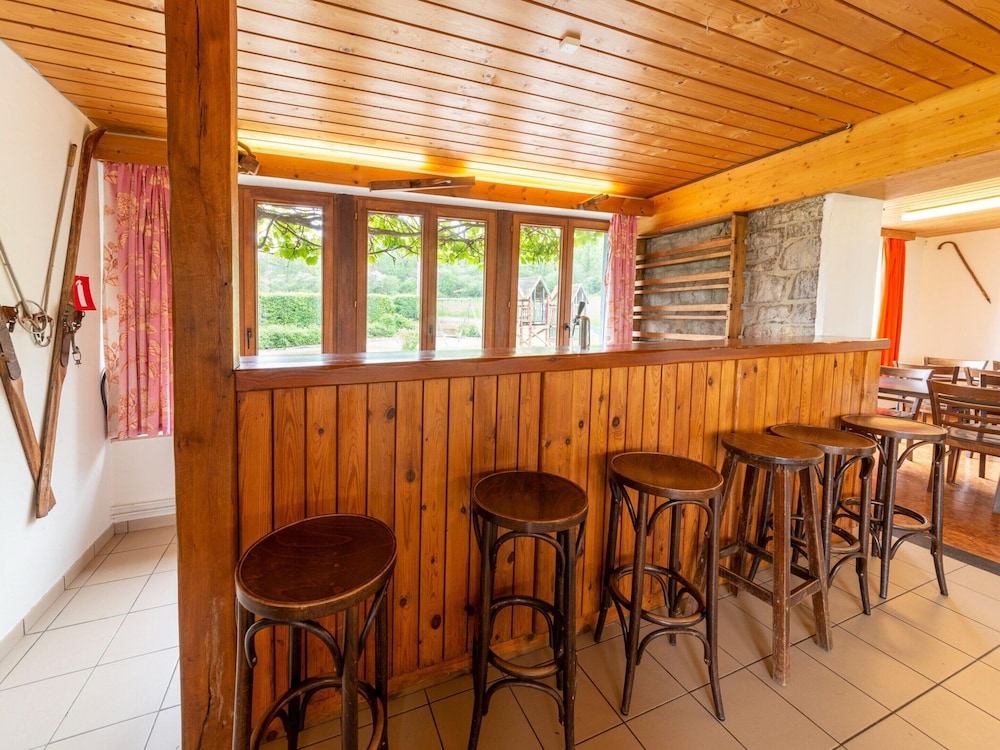Villa in Ardennes With Sauna and Jacuzzi
