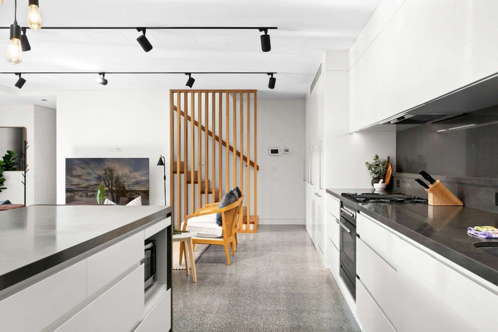 Impeccable 3-bed Home Near the Beach
