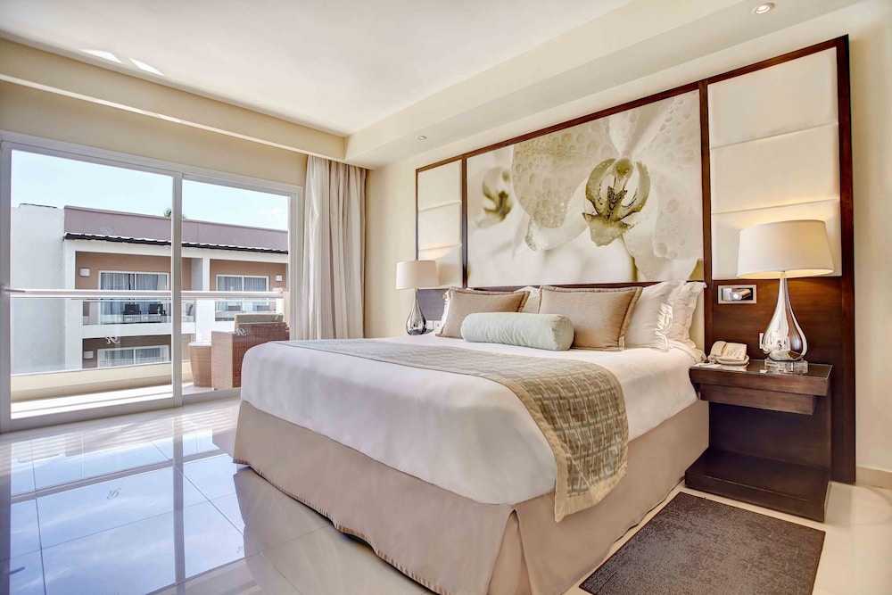 Punta Cana Vacations - Royalton Punta Cana, An Autograph Collection All-Inclusive Resort  Casino - Property Image 23