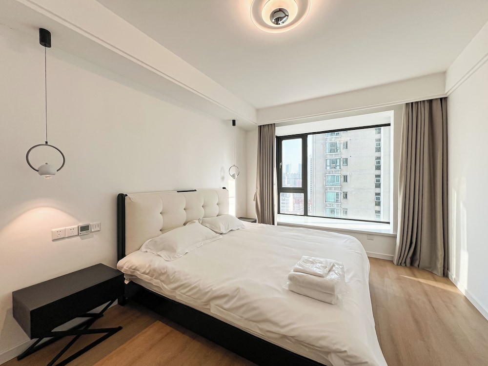 Book and Bed - Xujiahui