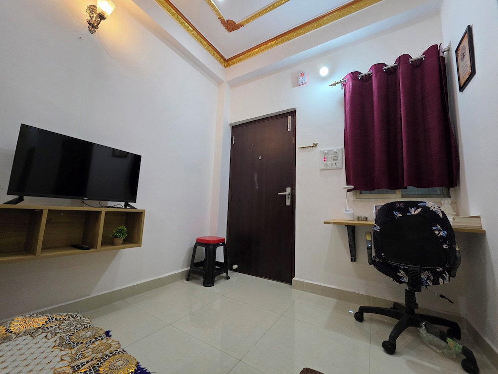 Narayans Residency