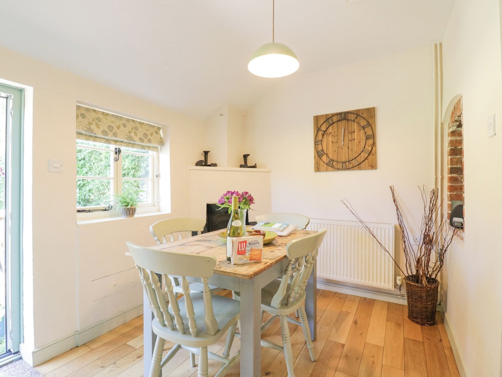 Shoemakers Cottage, Friston