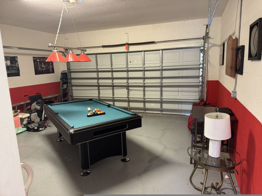 1018 Wonderful House Swimming Pool and Billiards