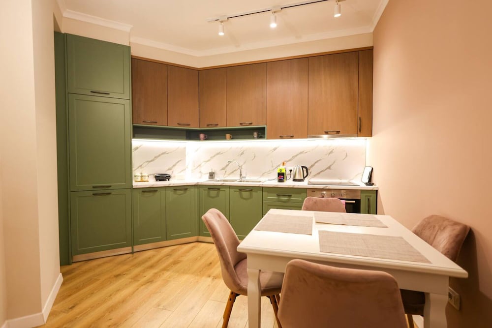 Grandstay Urban Five
