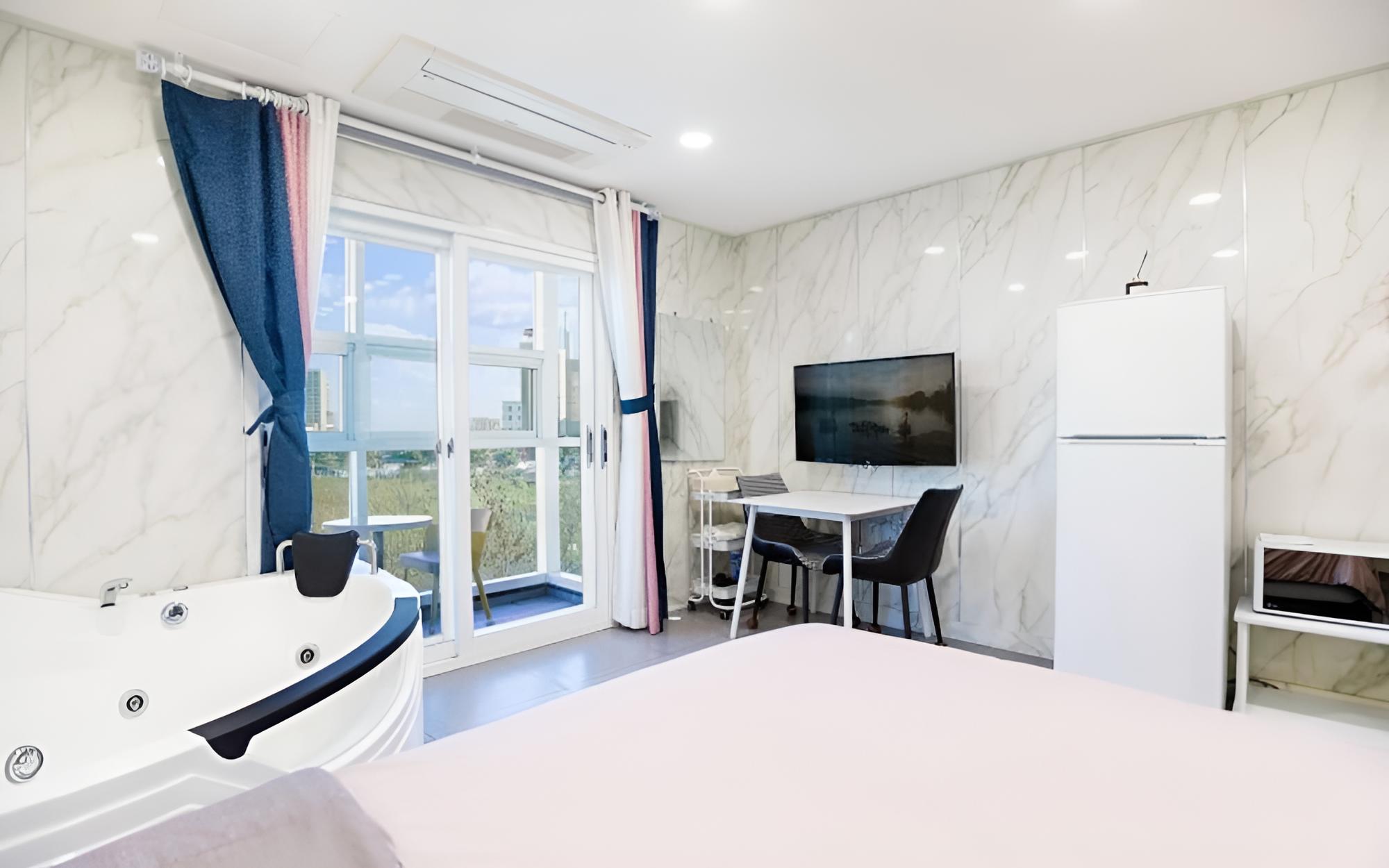 Gangneung Four View Pension