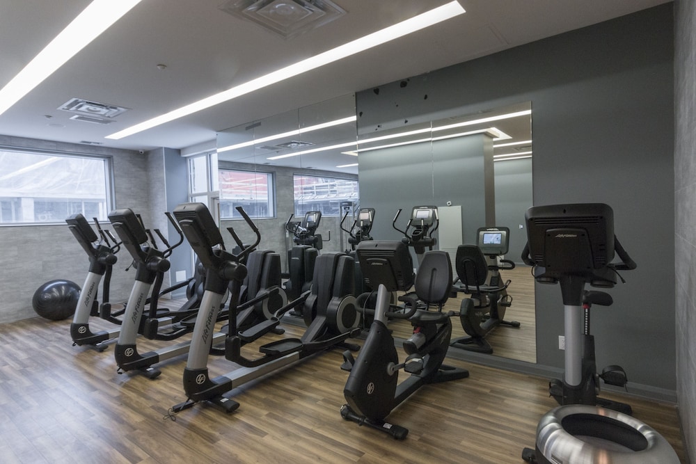 QuickStay - Premium 2bdrm in Yorkville (Yonge & Bloor)