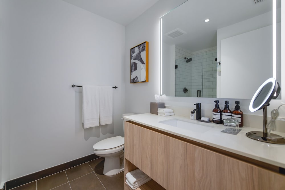 Exclusive Oasis Charming Studio Apt