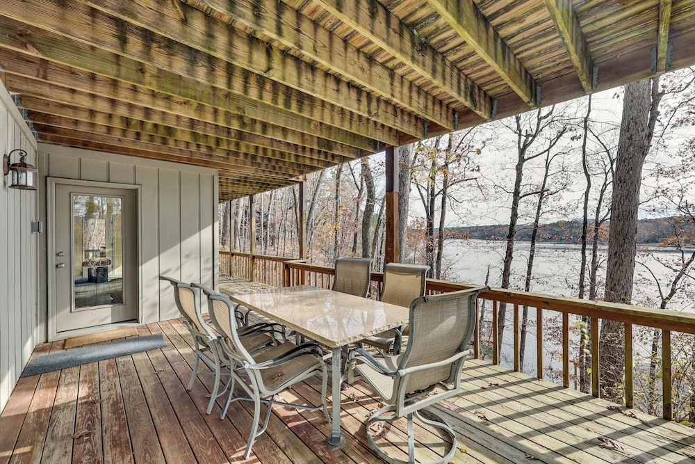Lakefront Hot Springs Village Home w/ Private Dock