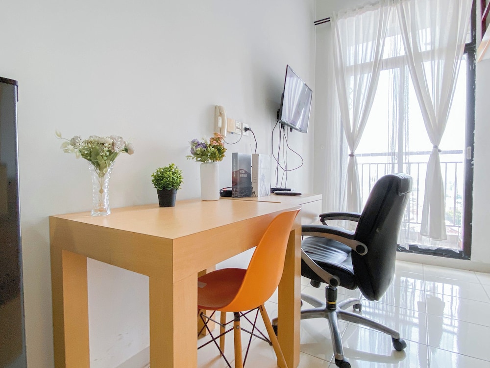 Cozy Stay Studio Room At Dave Apartment