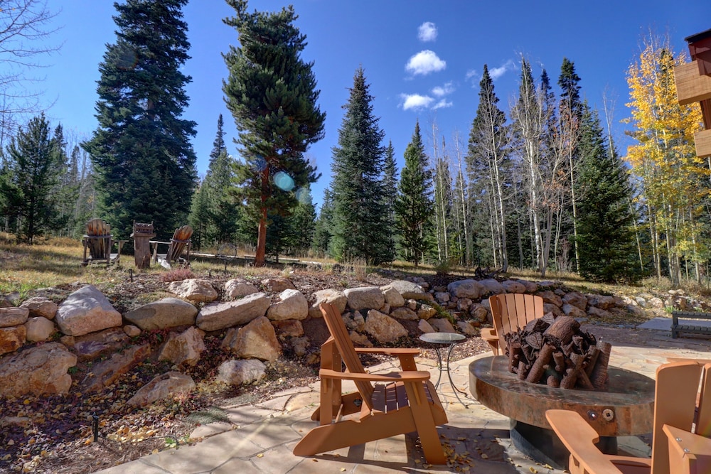 Peakside Escape 178 3 Bedroom Home