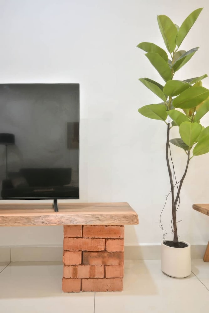 Luxstay Atria Sofo Suites Apartments
