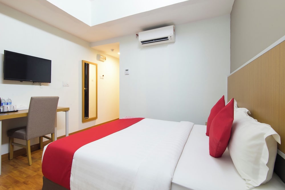 OYO 94790 Putri Bungsu Residence