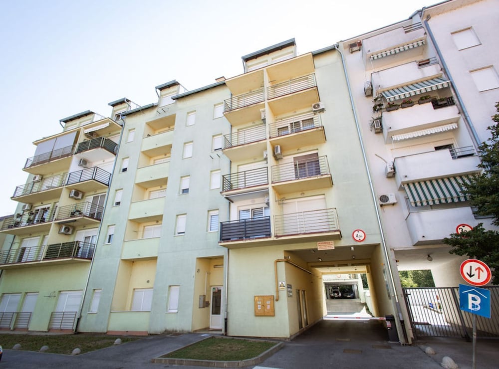 Stylish Apartments With Osijek Near Top Attractions