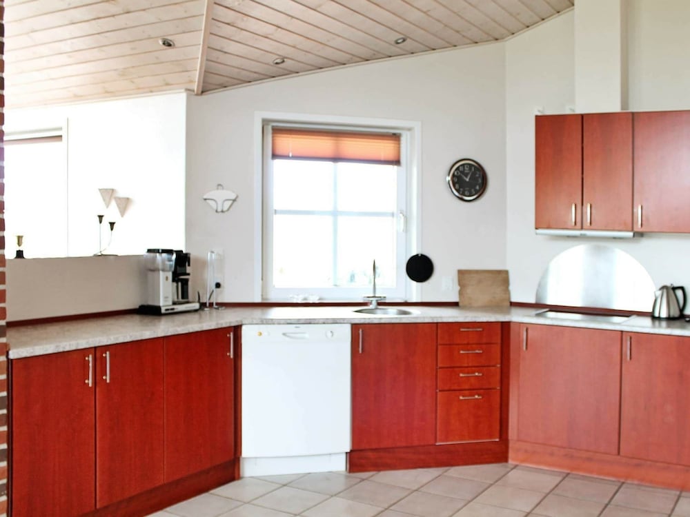 8 Person Holiday Home in Romo view 3