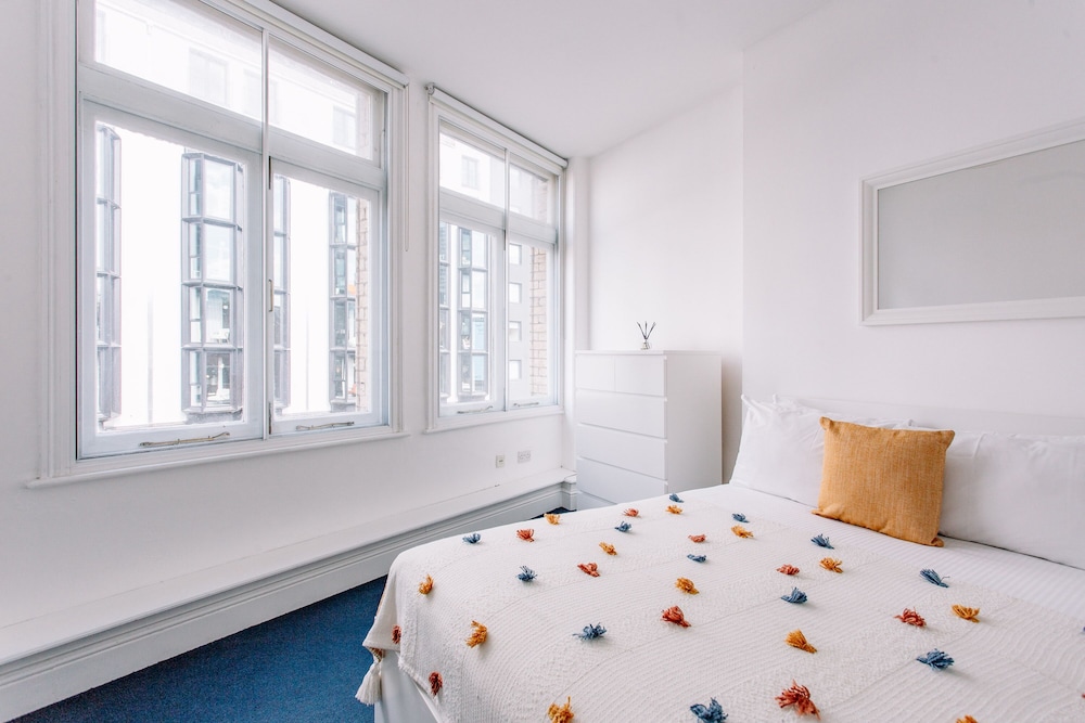 Heart of Shoreditch Apartments
