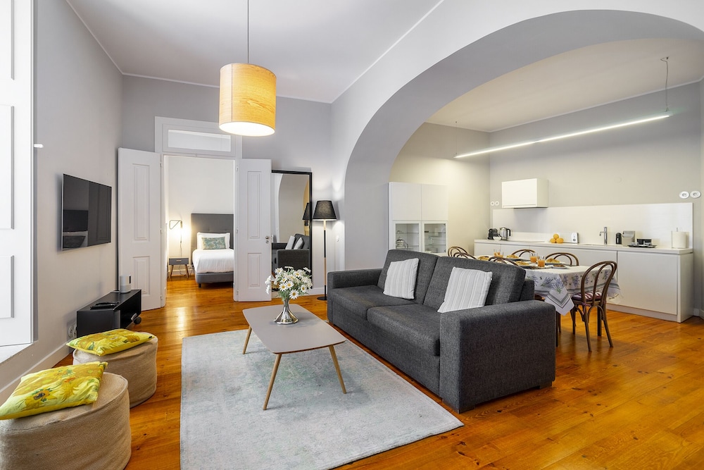 Prime Lisbon Living Great For D Nomads & R Workers