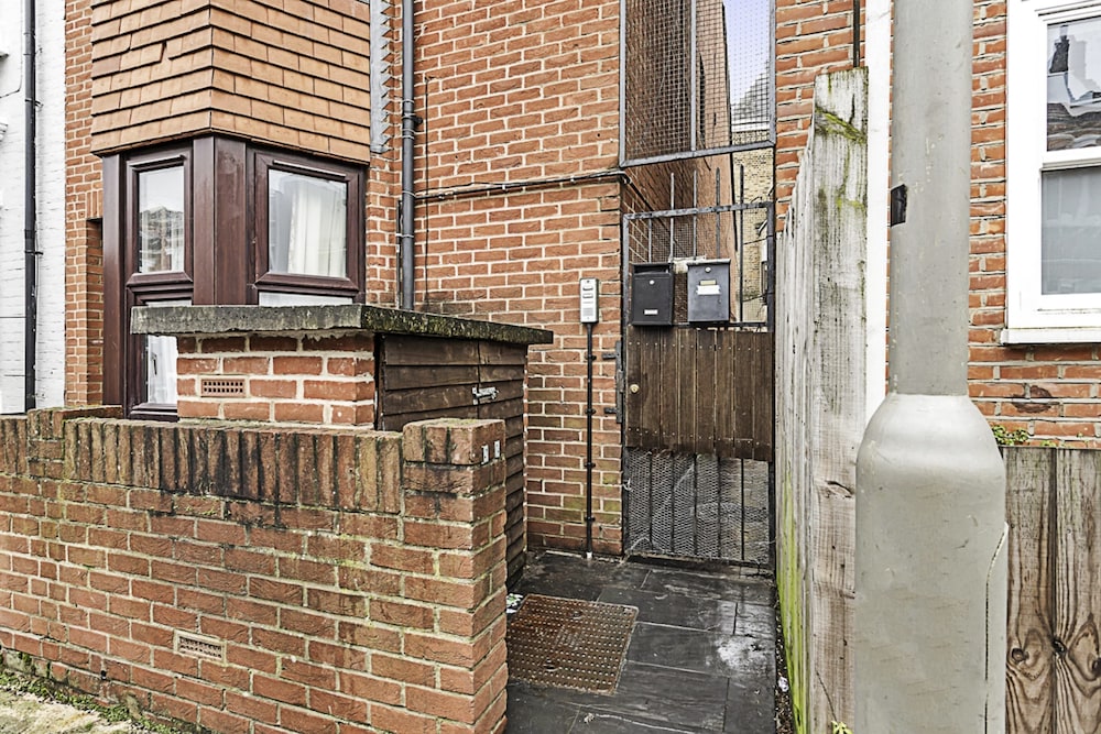 Superb Clapham Duplex