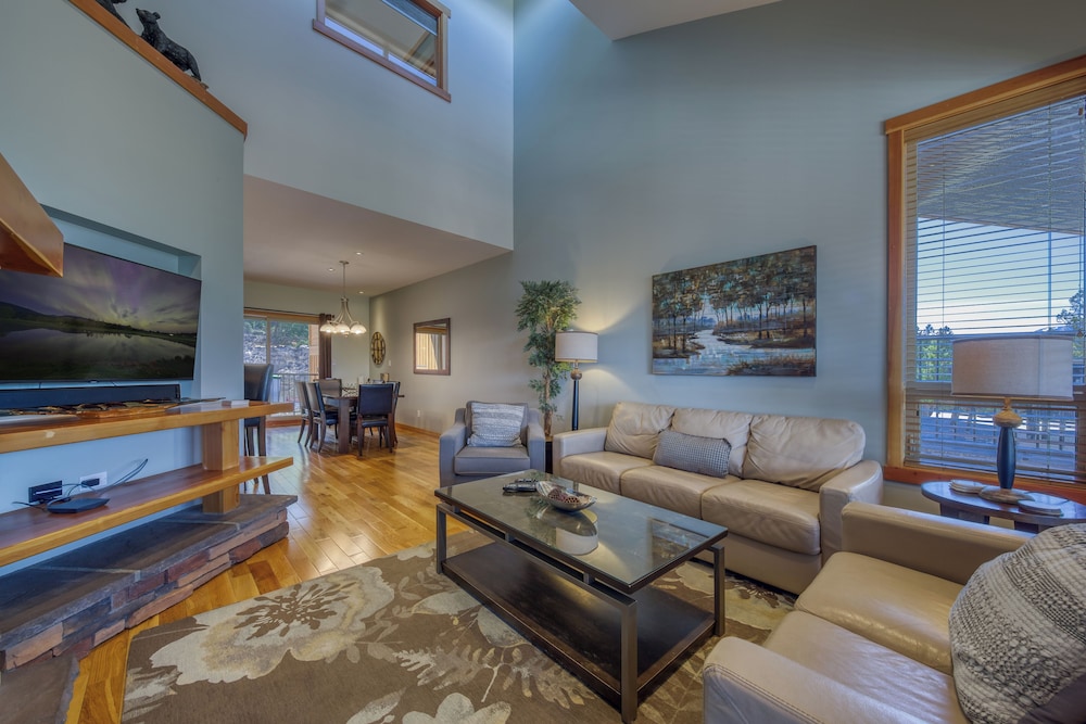 Fairmont Creek Property Rentals The Residences
