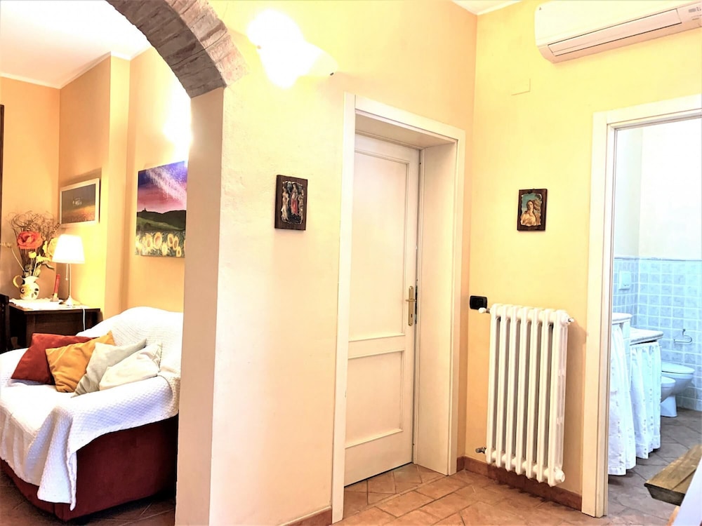 Villa Gambassi Close to San Gimignano